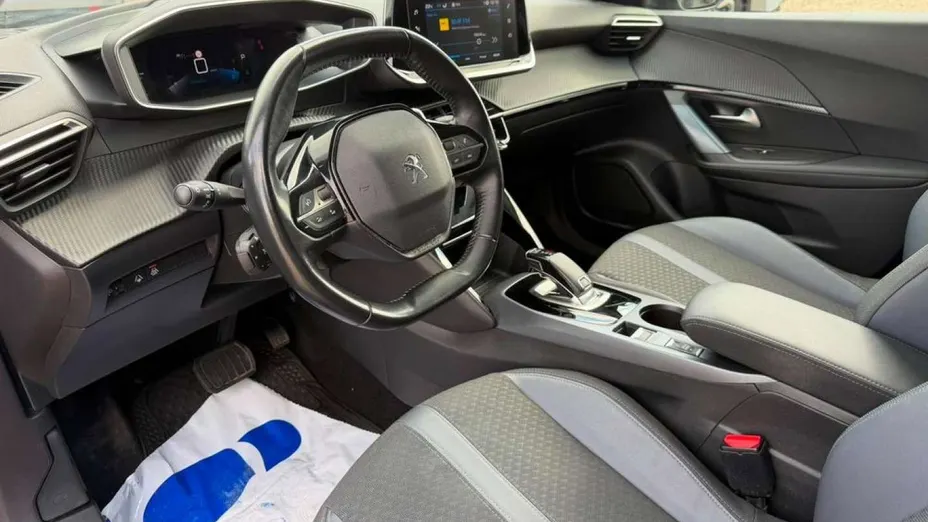 PEUGEOT 2008 -