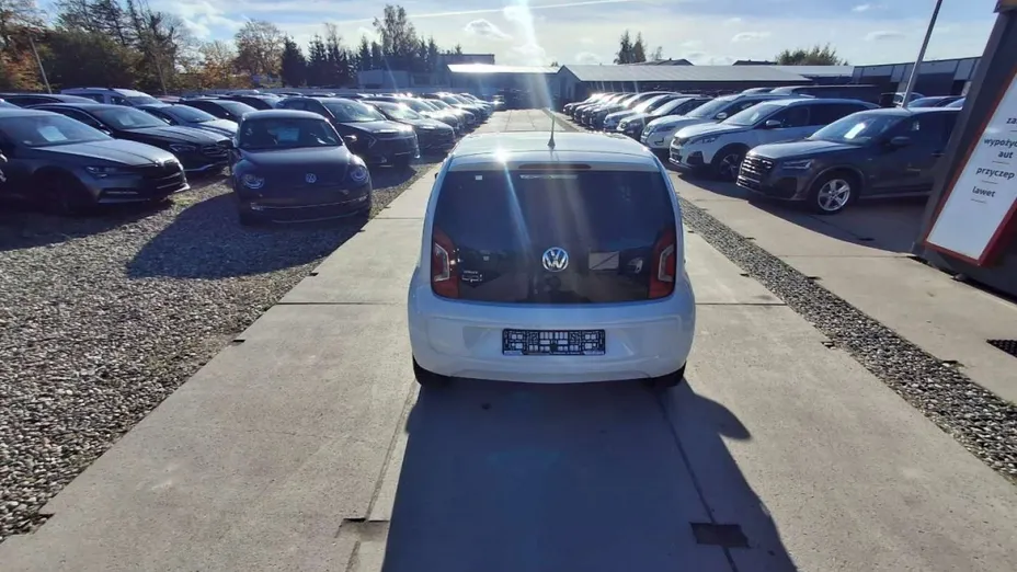 VOLKSWAGEN up! -