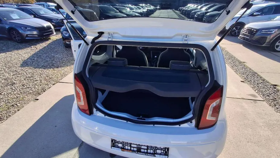 VOLKSWAGEN up! -