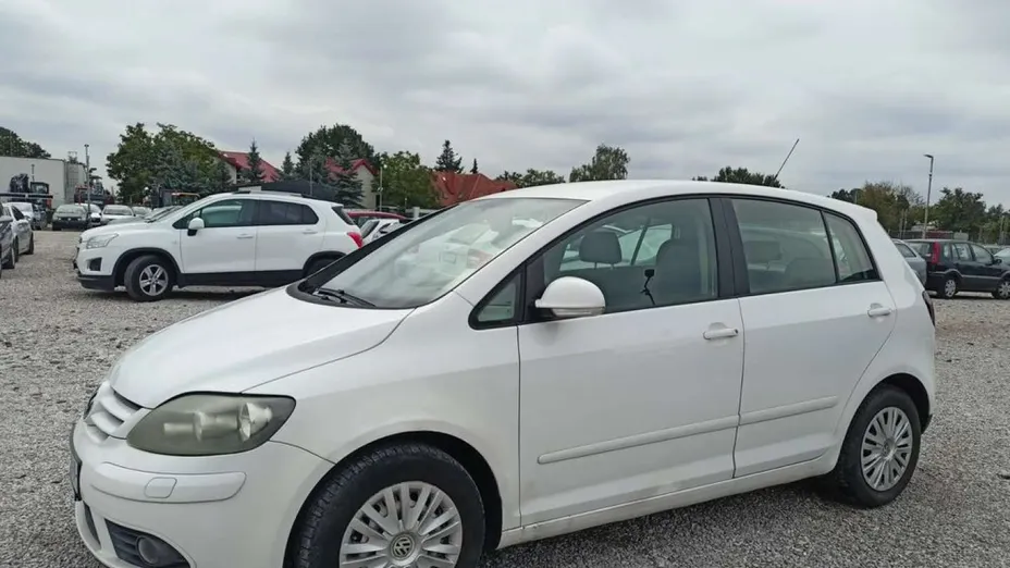 VOLKSWAGEN Golf Plus -