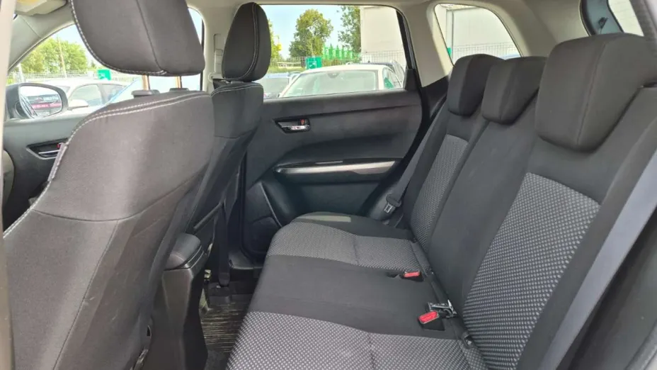 SUZUKI Vitara -