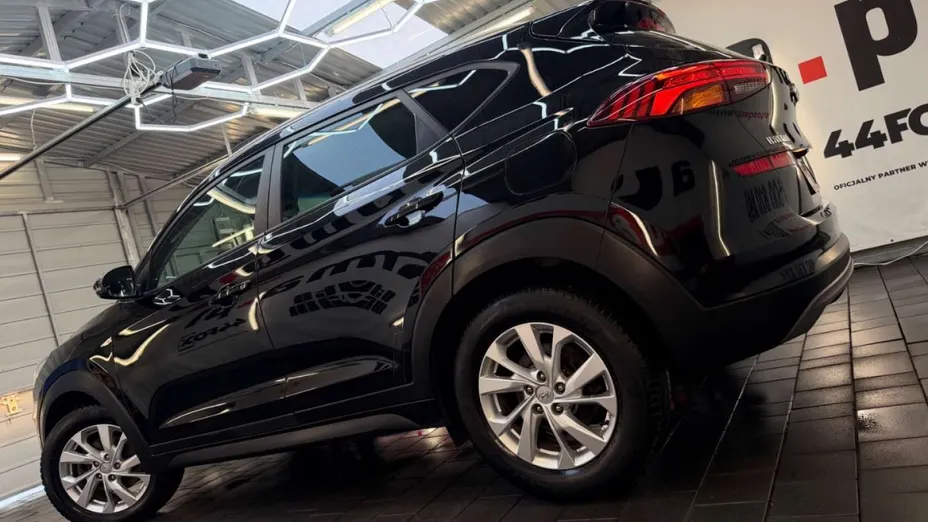 HYUNDAI Tucson -