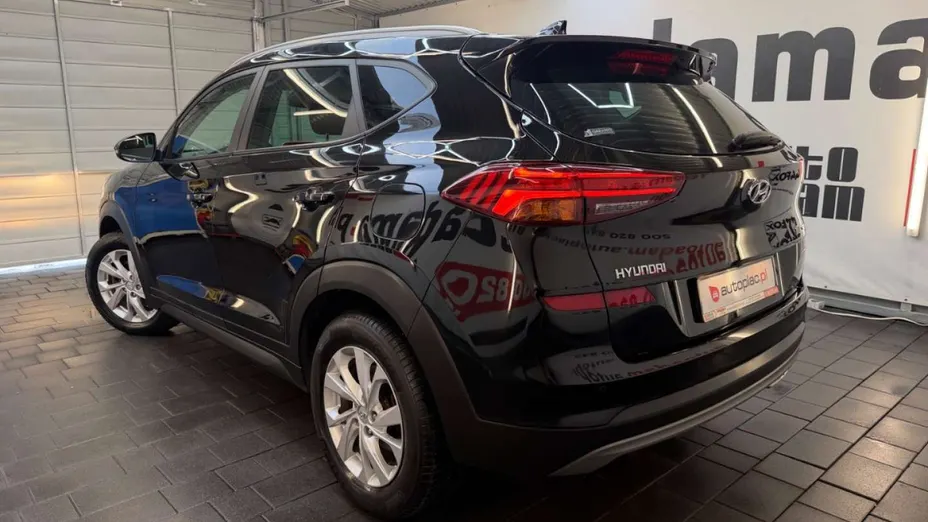 HYUNDAI Tucson -