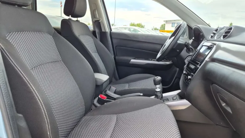 SUZUKI Vitara -