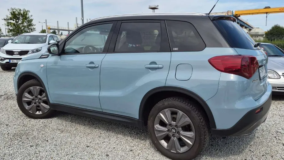 SUZUKI Vitara -