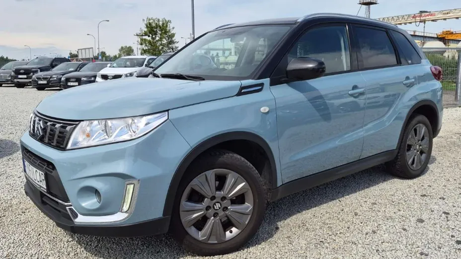 SUZUKI Vitara -