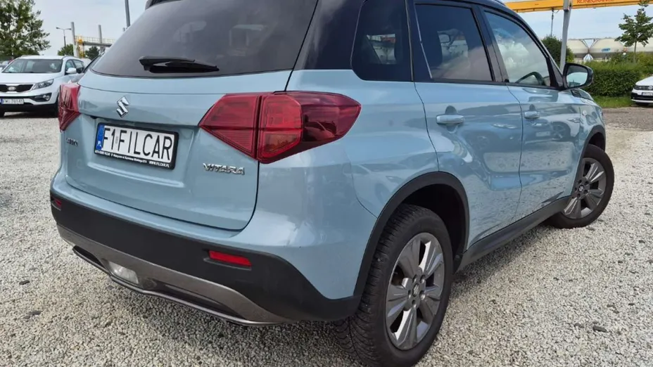 SUZUKI Vitara -