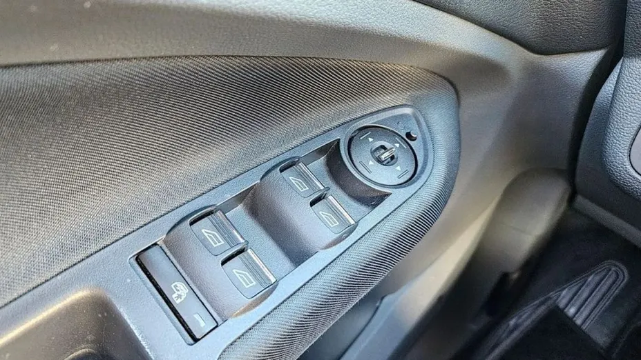 FORD C-MAX -