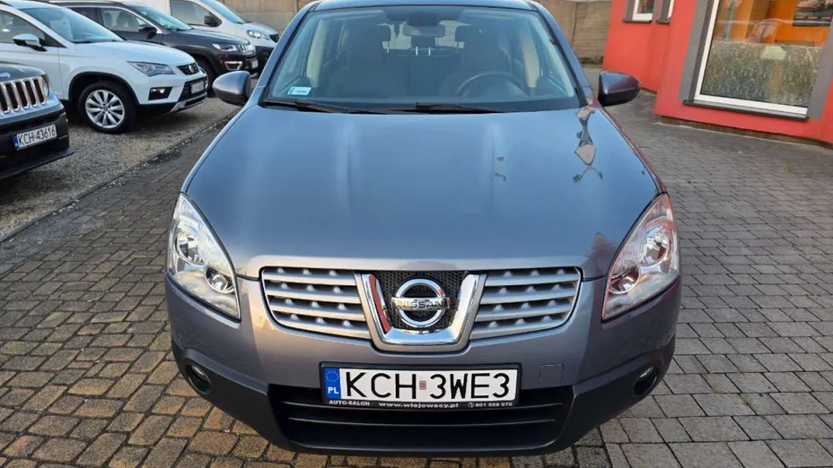 NISSAN Qashqai -