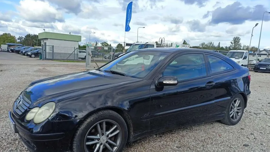 MERCEDES-BENZ C Klasa -