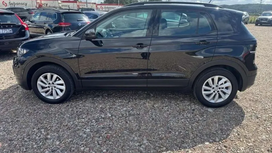 VOLKSWAGEN T-Cross -