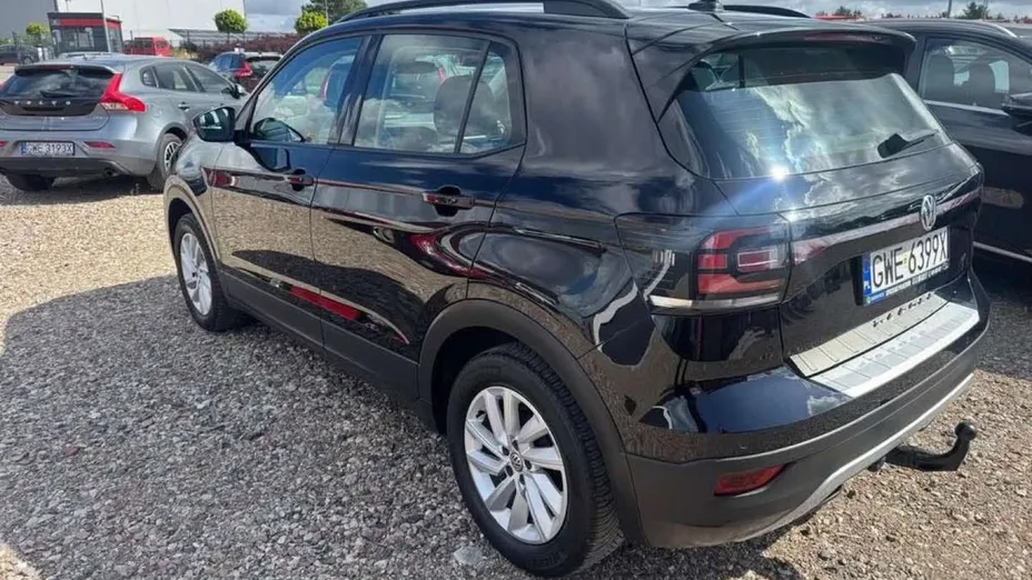 VOLKSWAGEN T-Cross -