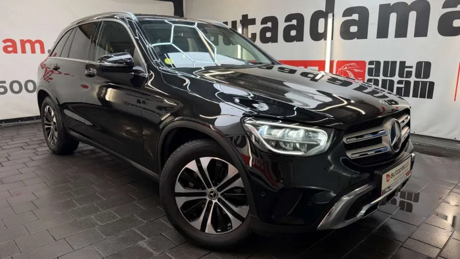 MERCEDES-BENZ GLC -