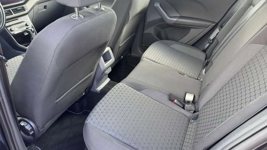 VOLKSWAGEN T-Cross -