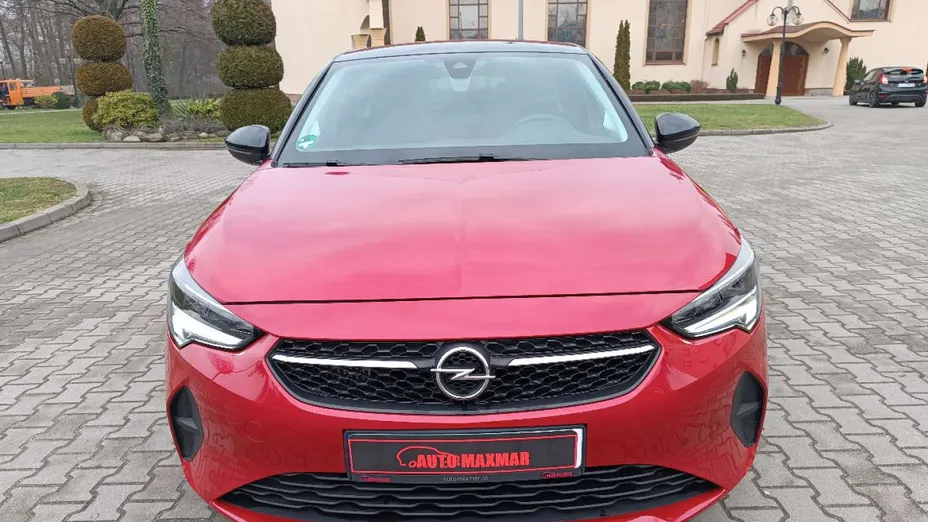 OPEL Corsa -