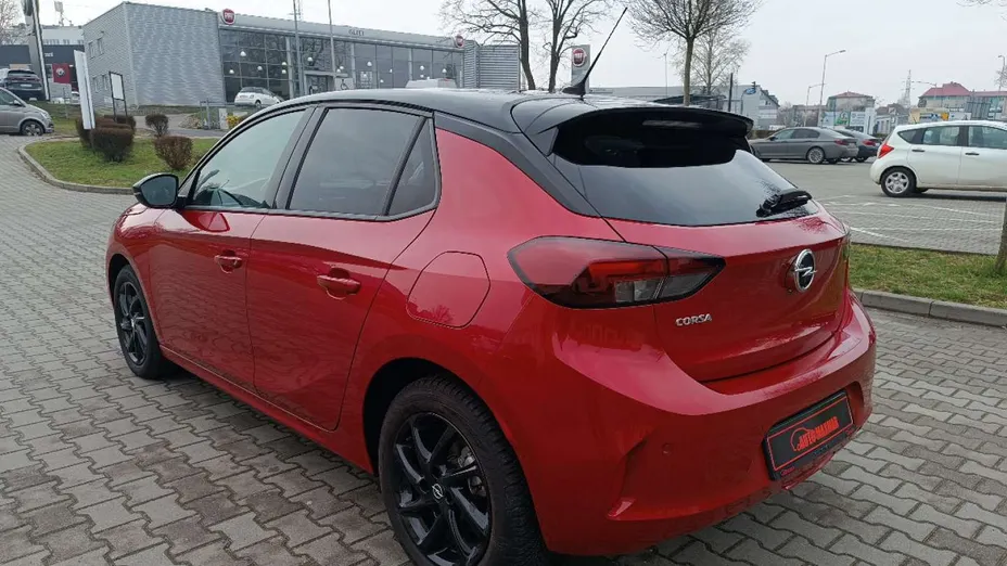 OPEL Corsa -