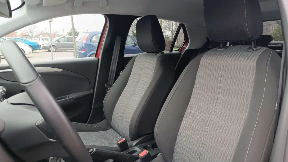 OPEL Corsa -