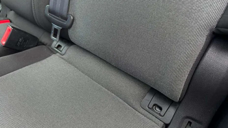 VOLKSWAGEN Golf Sportsvan -