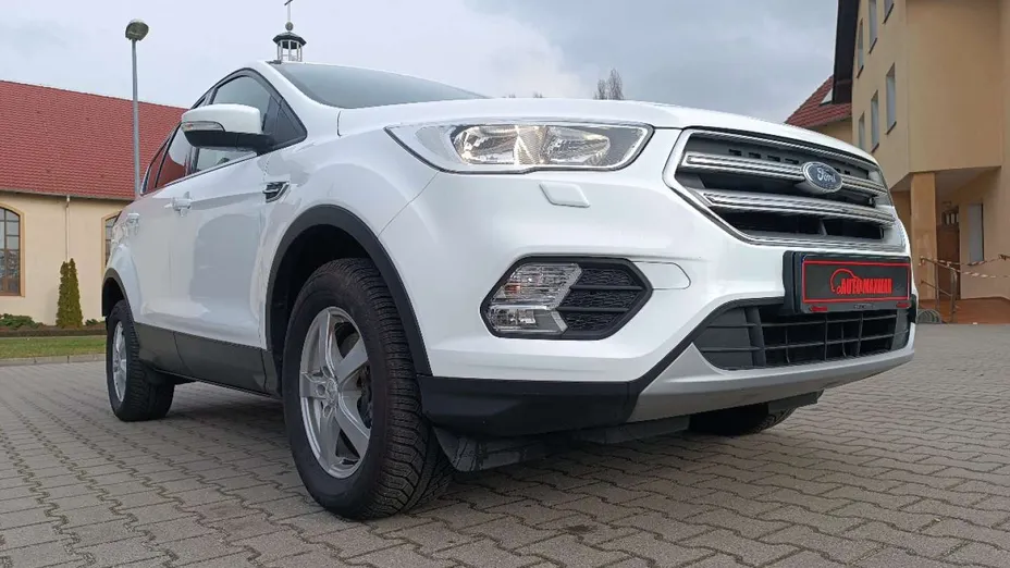 FORD Kuga -