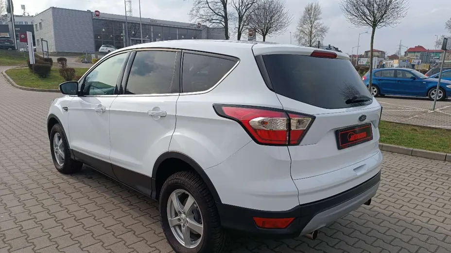 FORD Kuga -