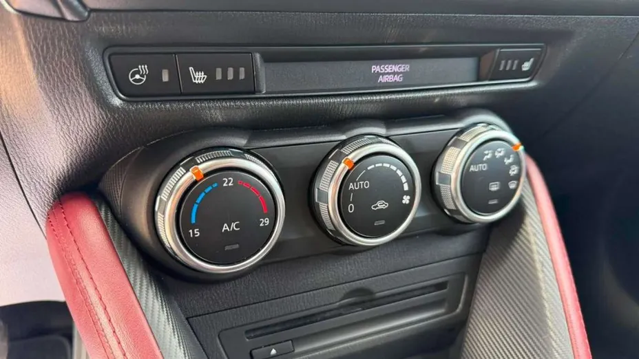 MAZDA CX-3 -