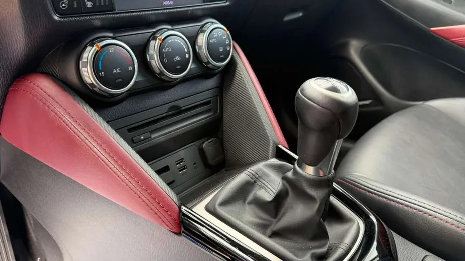 MAZDA CX-3 -