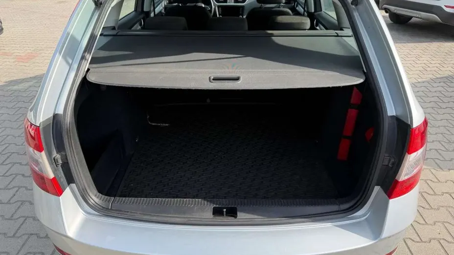 SKODA Octavia -