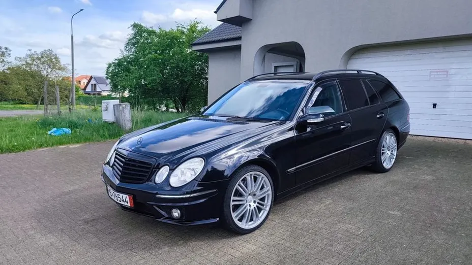 MERCEDES-BENZ E Klasa -