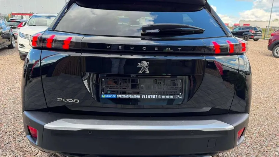 PEUGEOT 2008 -