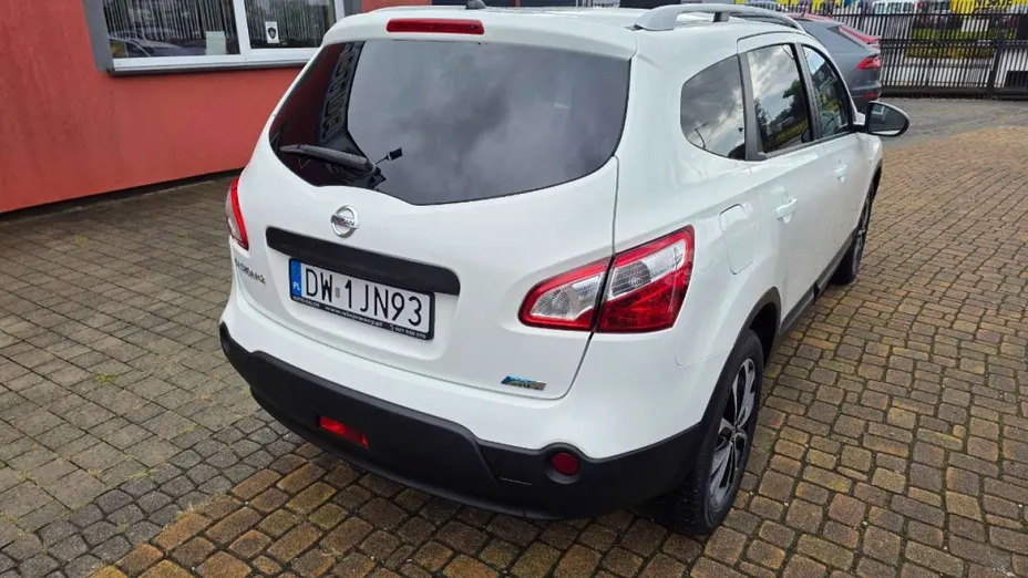 NISSAN Qashqai+2 -