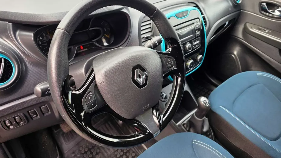 RENAULT Captur -