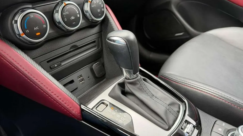 MAZDA CX-3 -