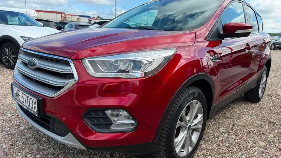 FORD Kuga -