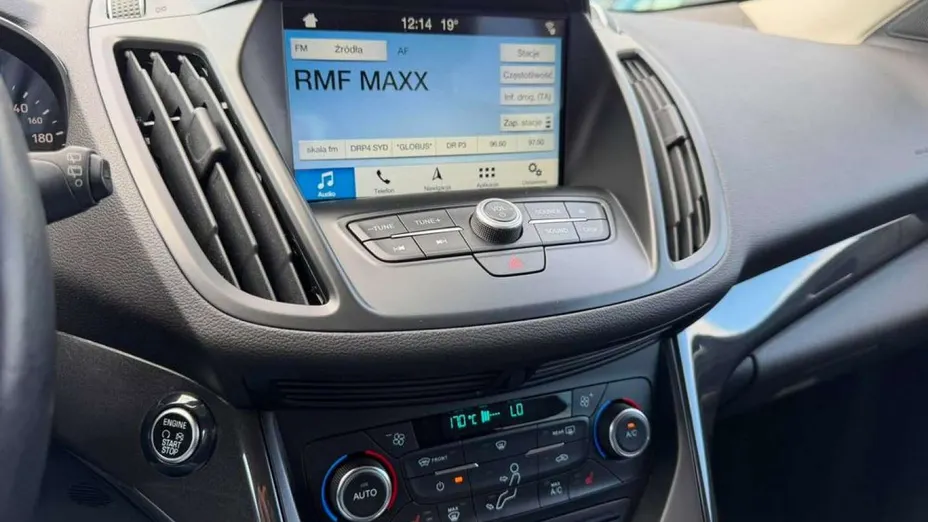 FORD Kuga -