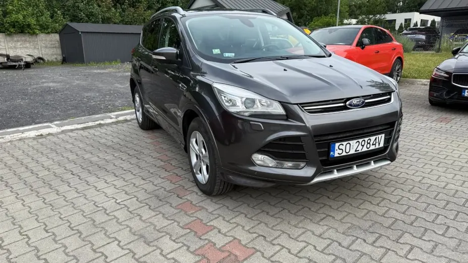 FORD Kuga -