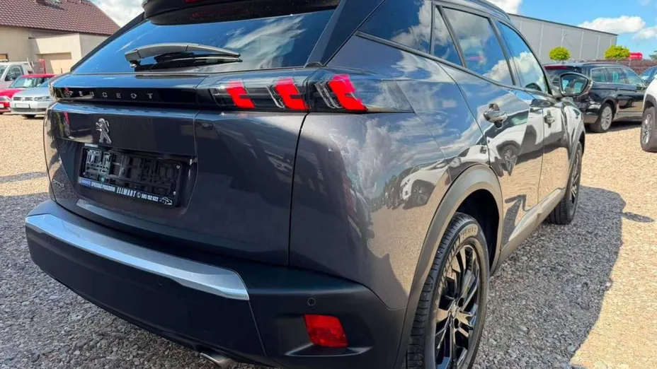 PEUGEOT 2008 -