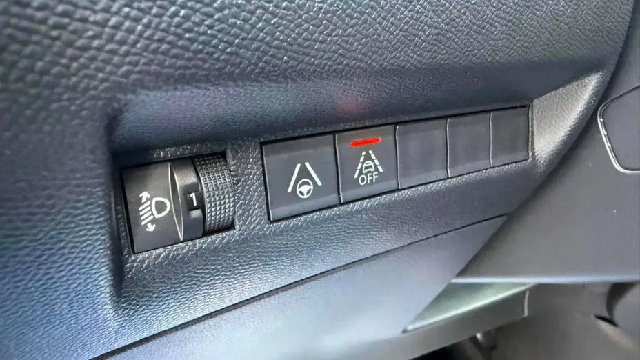 PEUGEOT 2008 -