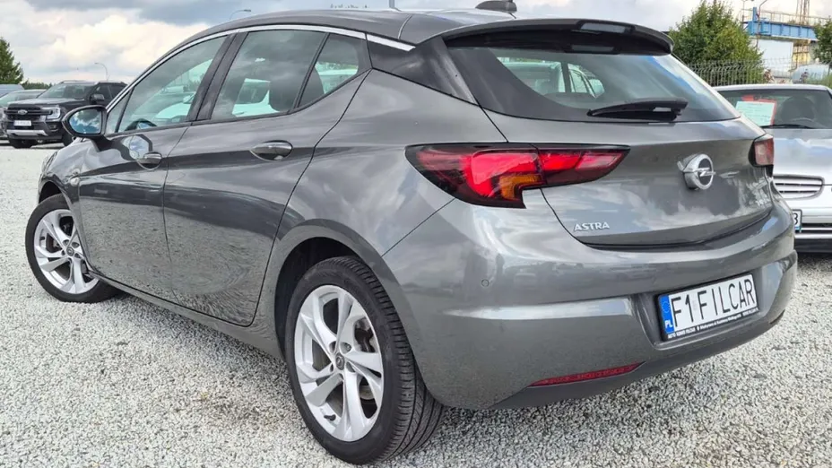 OPEL Astra -