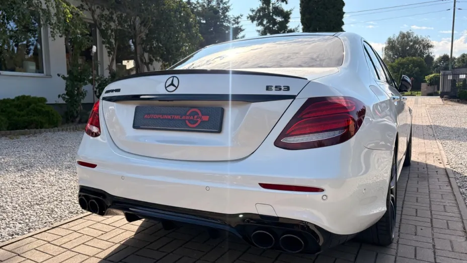 MERCEDES-BENZ E Klasa -