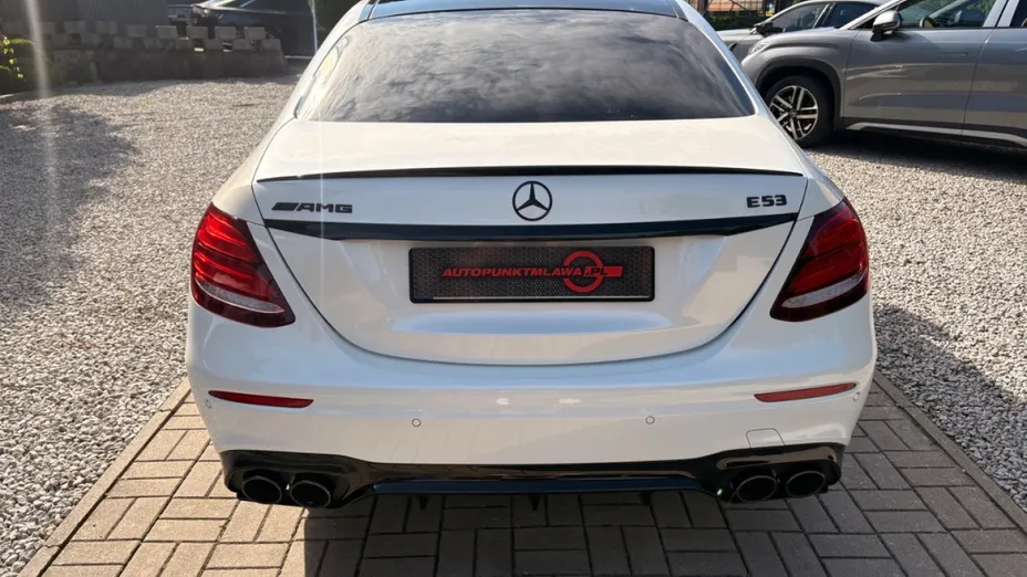 MERCEDES-BENZ E Klasa -