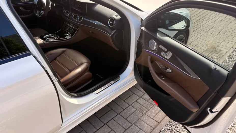 MERCEDES-BENZ E Klasa -