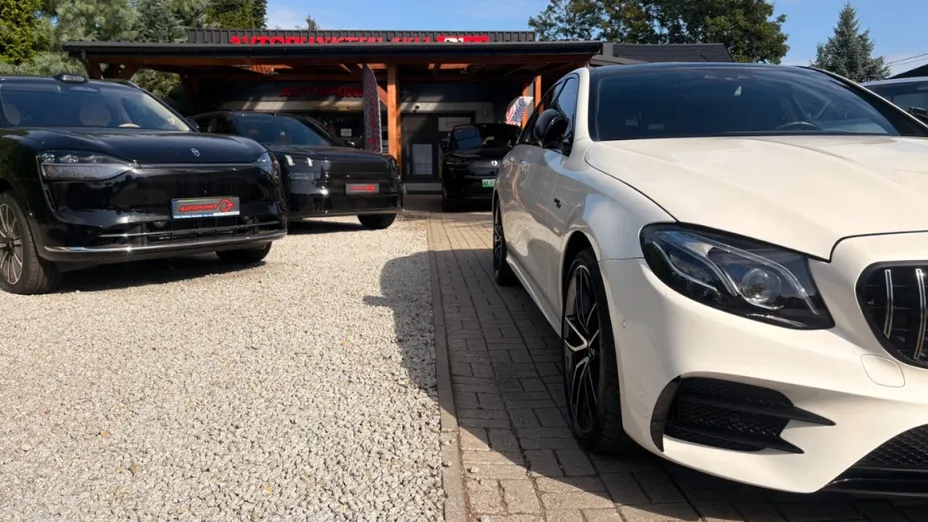 MERCEDES-BENZ E Klasa -
