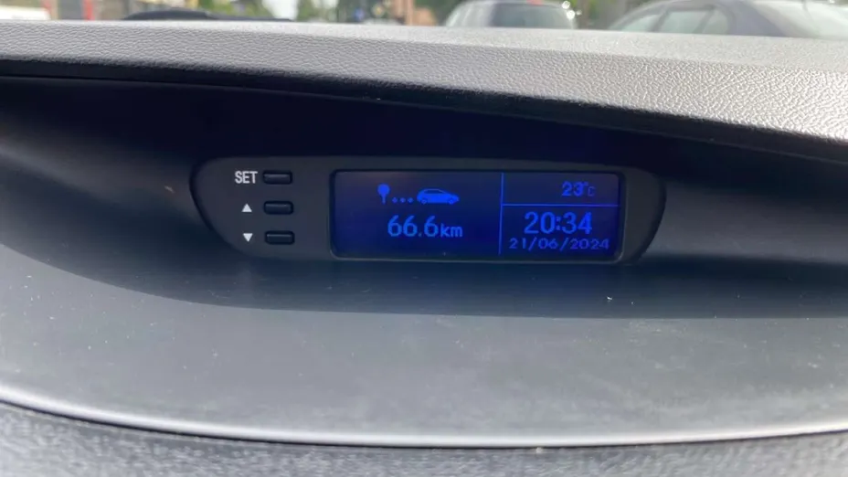HYUNDAI i20 -