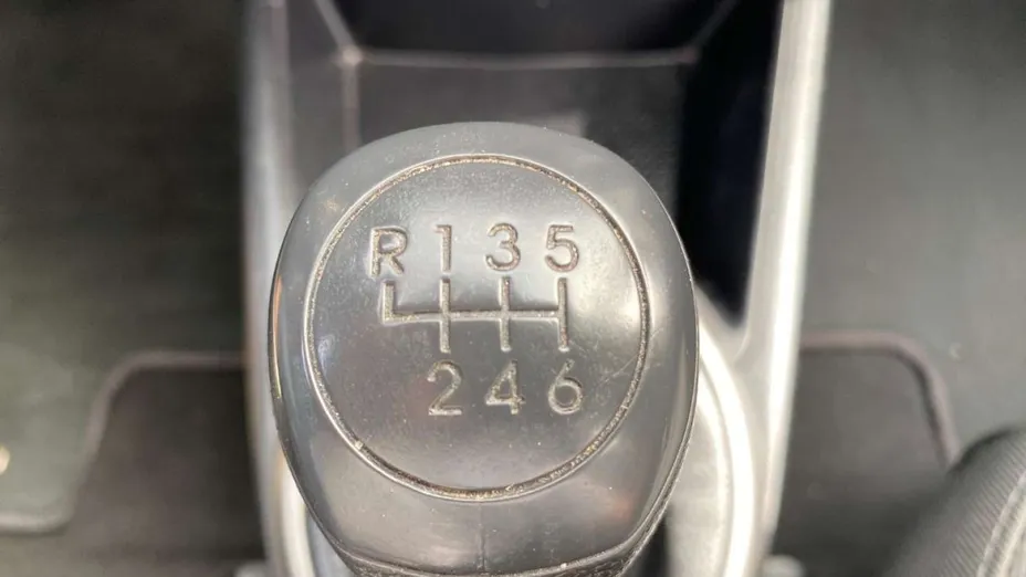 HYUNDAI i20 -