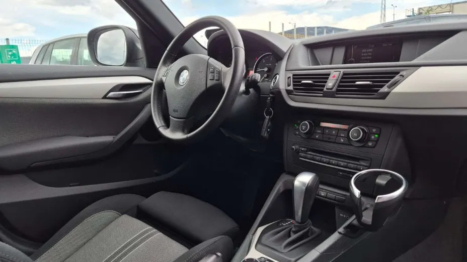 BMW X1 -