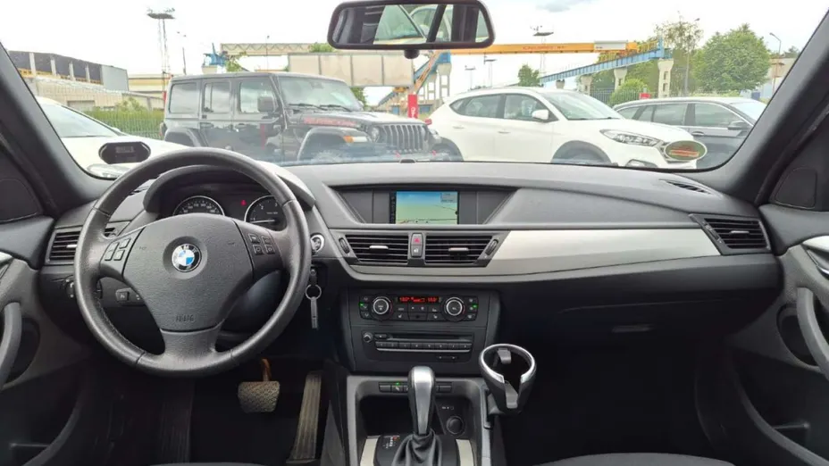 BMW X1 -