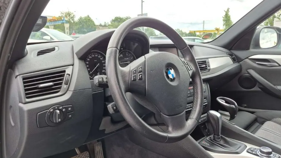 BMW X1 -