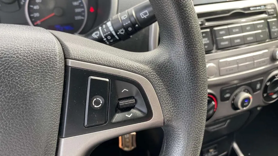 HYUNDAI i20 -