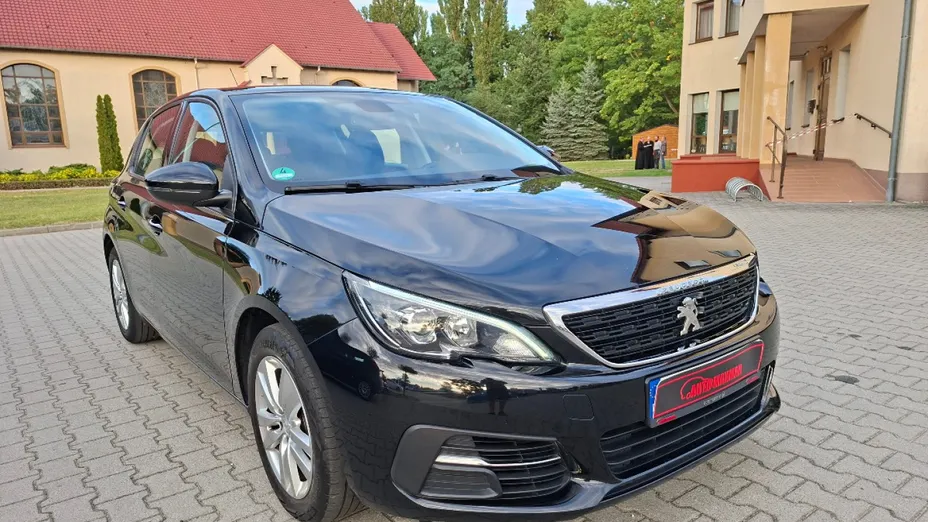 PEUGEOT 308 -