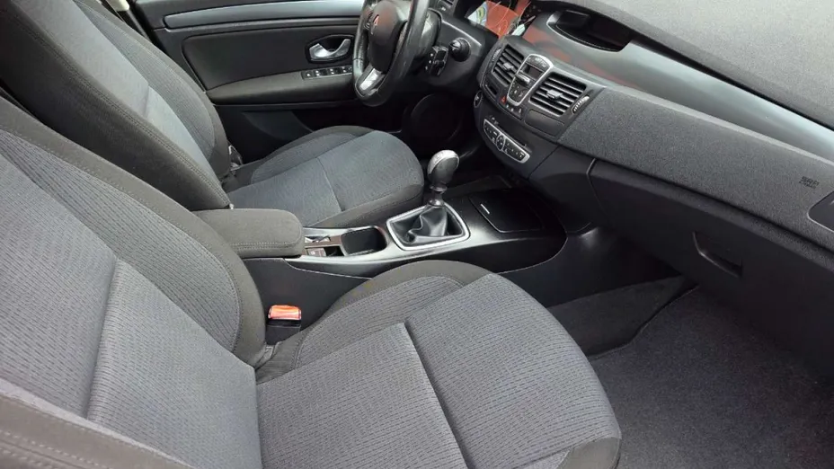 RENAULT Laguna -